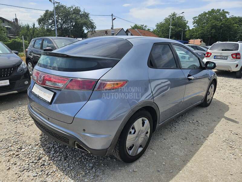 Honda Civic 1.8b