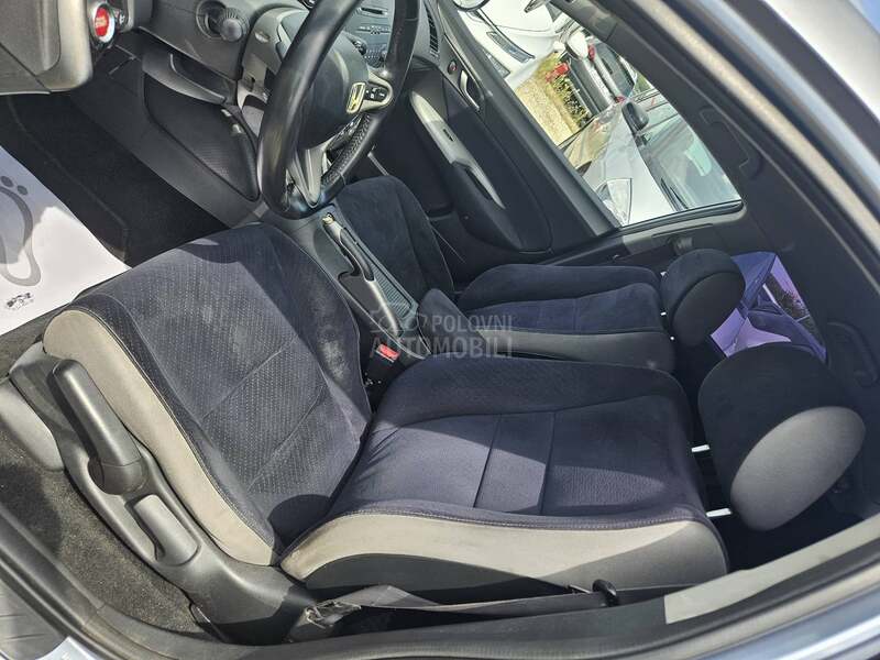 Honda Civic 1.8b