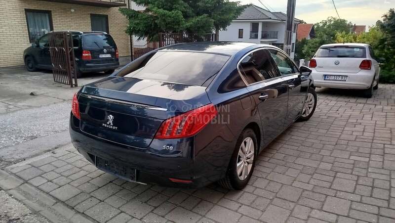 Peugeot 508 HEAD UP N/A/V/I LED