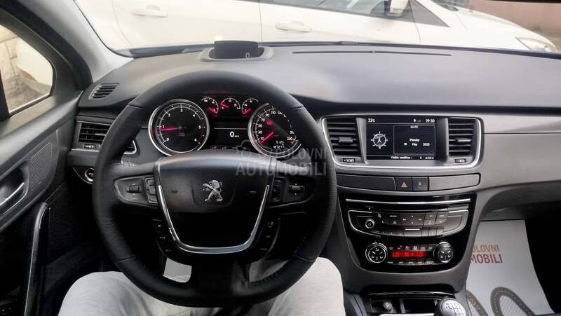 Peugeot 508 HEAD UP N/A/V/I LED