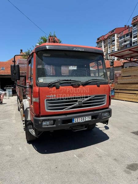 Volvo FL220