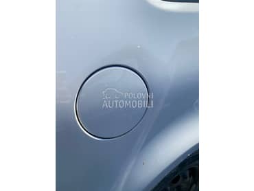 poklopac rezervoara za Volkswagen Polo od 2005. do 2008. god.