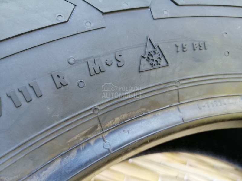 Continental 205/75 R16 Zimska