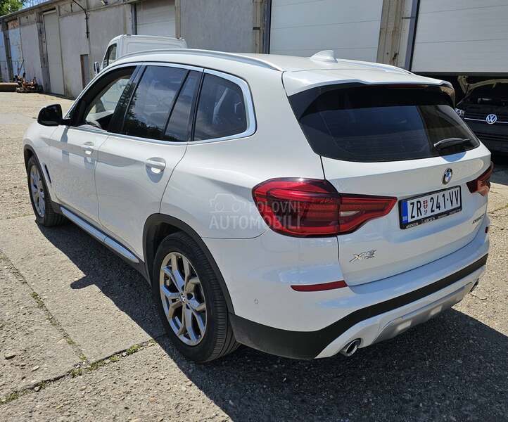 BMW X3 2.0d x-drive X-line