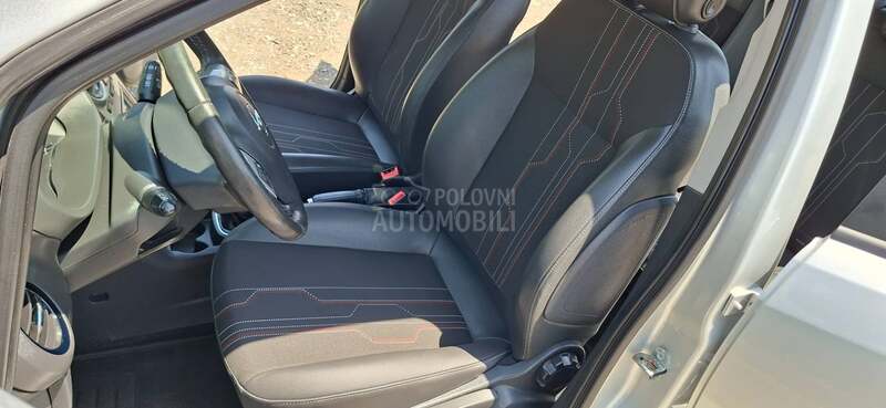 Opel Corsa D 1.3 COSMO S/S NA VI