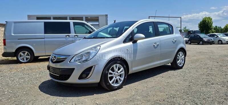 Opel Corsa D 1.3 COSMO S/S NA VI