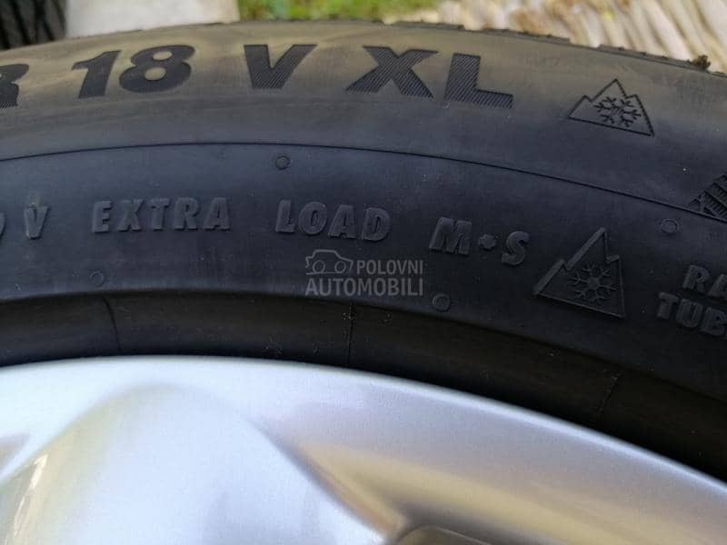 Continental 255/55 R18 Zimska