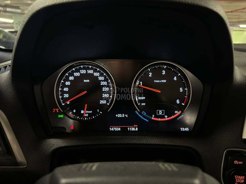 BMW 220 