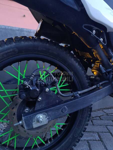 Mondial Xtreme Max 200