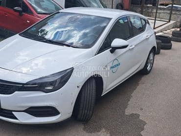 Opel Astra K ELEG. 1.2 110hp MT6