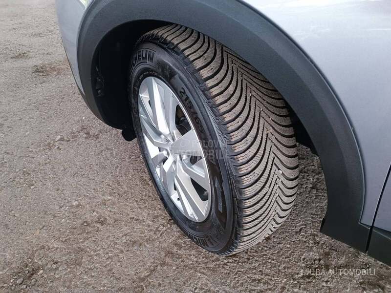 Peugeot 3008 1.5hdi AUTOM