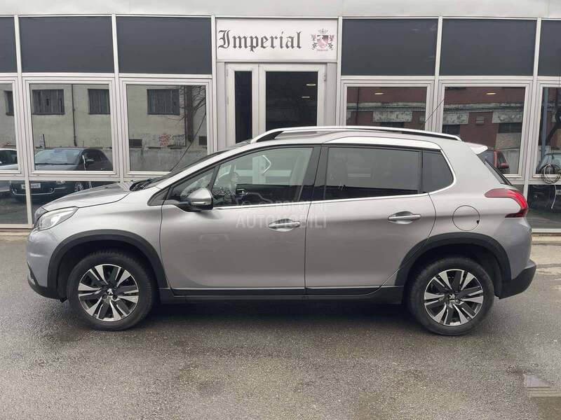 Peugeot 2008 1.2 B Allure