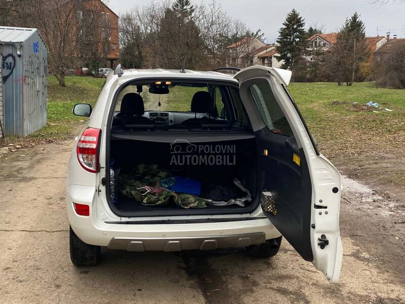 Toyota RAV 4 