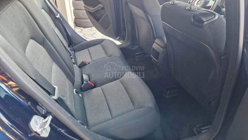 Mercedes Benz GLA 180 180cdi