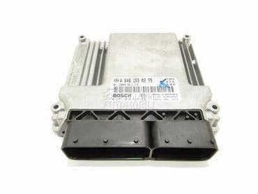 Računar kompjuter motora za Mercedes Benz E 200, E 220 od 2002. do 2006. god.