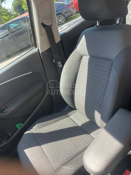 Volkswagen Polo O.P.I.S