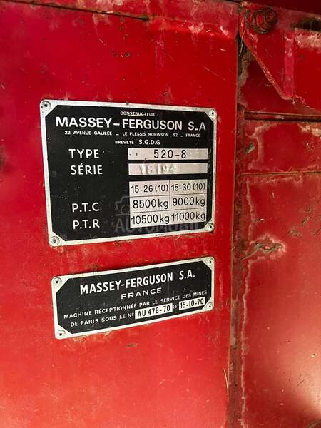 Massey Ferguson 520