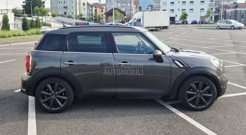 MINI Countryman COOPER S AUT 4WD