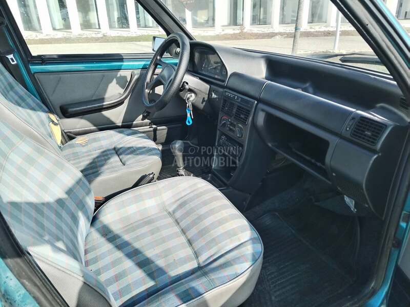 Fiat Uno 999 fire