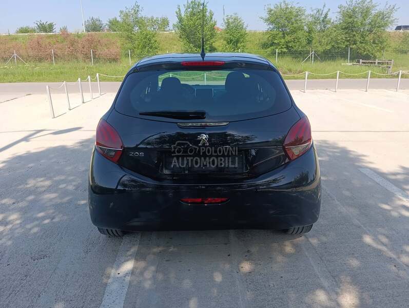 Peugeot 208 1.5 hdi