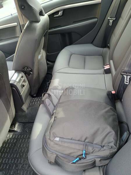 Volvo S80 D5204T
