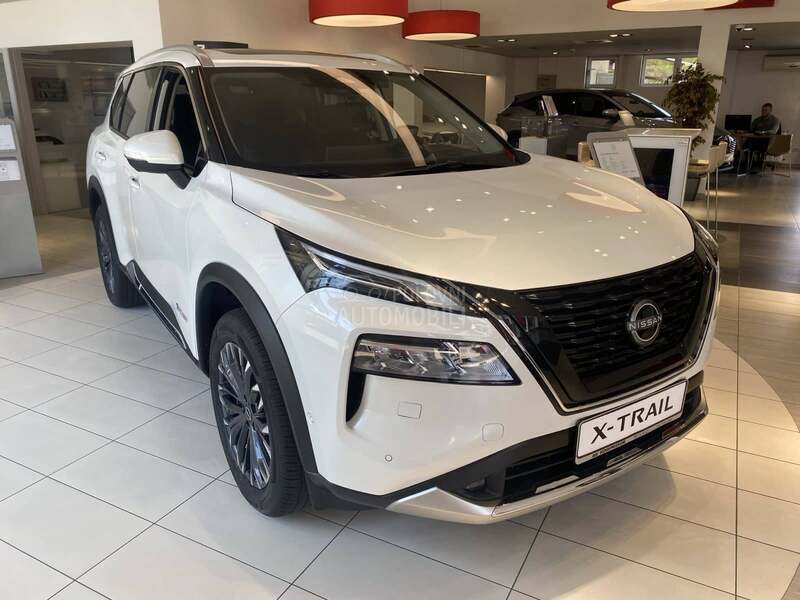 Nissan X-Trail ePow 4x4 Tekna BOSE