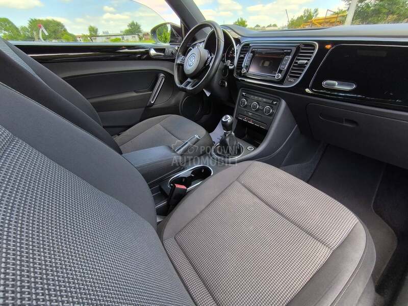 Volkswagen Nova Buba 1.2TSI DESIGN CH