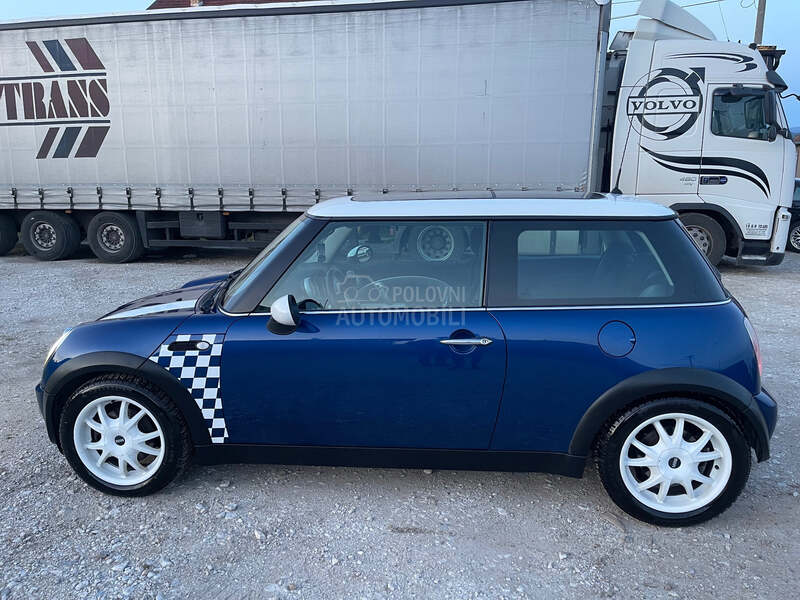 MINI Cooper 1.6
