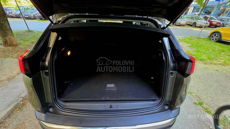 Peugeot 3008 1.5HDI ALLURE