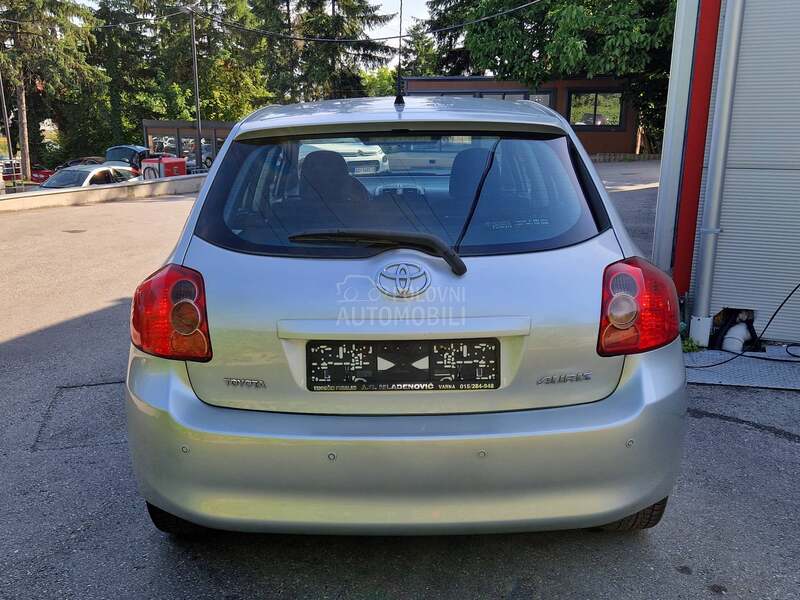 Toyota Auris 1.4 D-4D 0ČUVANA