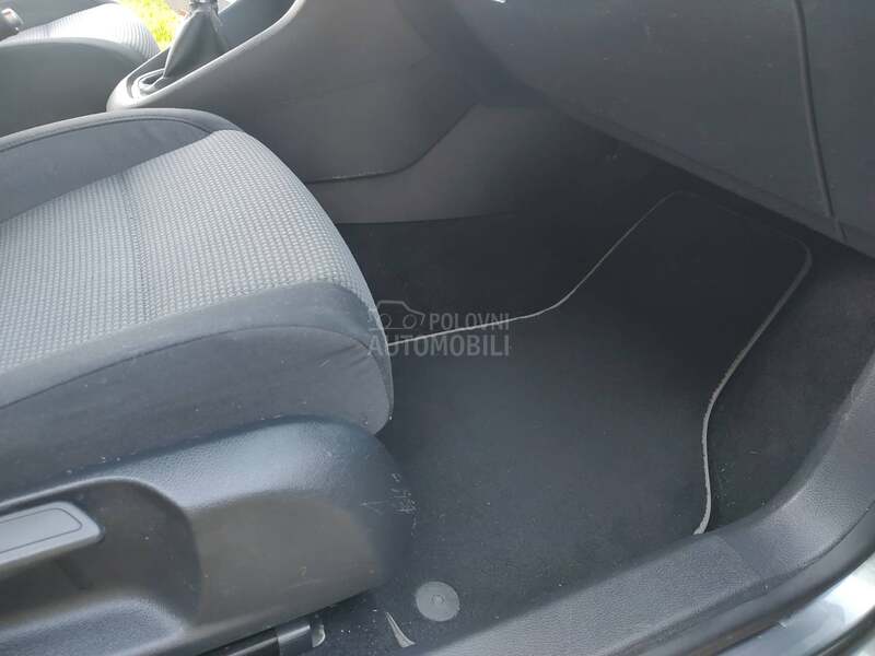 Volkswagen Golf 6 1.2 TSI
