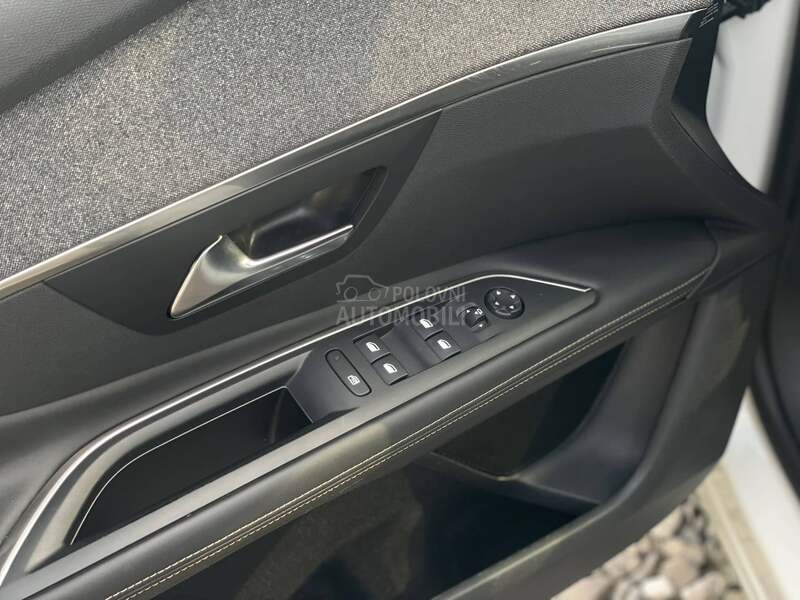 Peugeot 3008 2.0 HDI GT/LINE