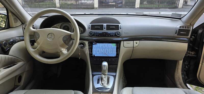 Mercedes Benz E 220 CDI