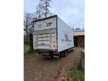 Mercedes Benz atego 818