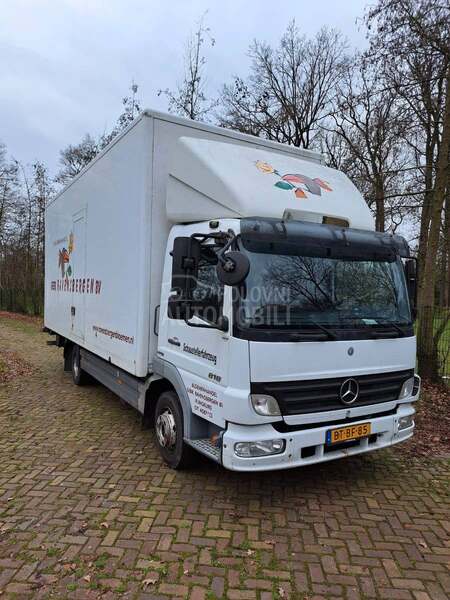Mercedes Benz atego 818