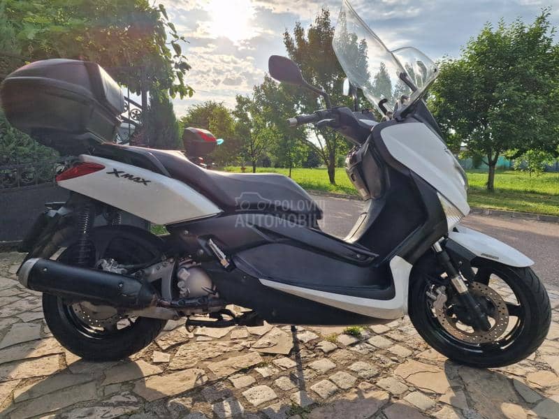 Yamaha xmax