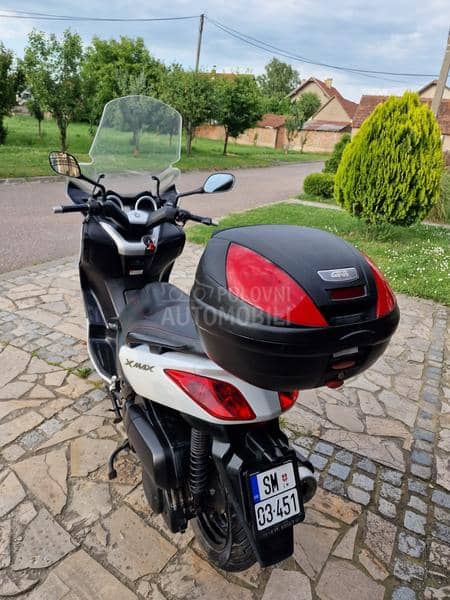 Yamaha xmax