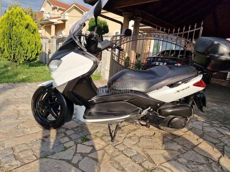Yamaha xmax