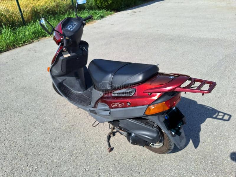 Suzuki AN 125 T