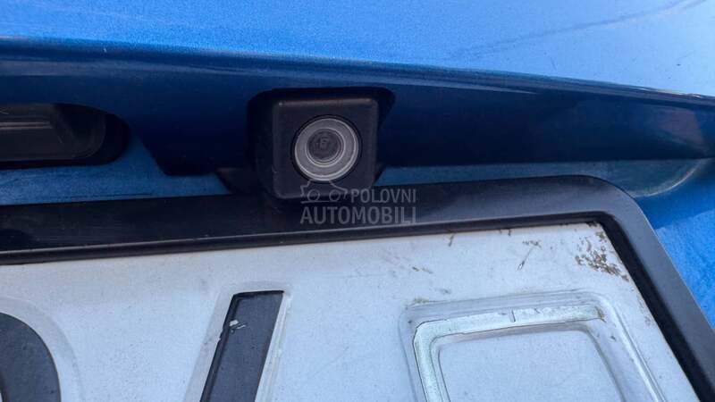 Toyota Auris 1.8 /HIBRID/CH