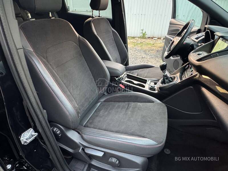 Ford Kuga 2.0d ST Line Black