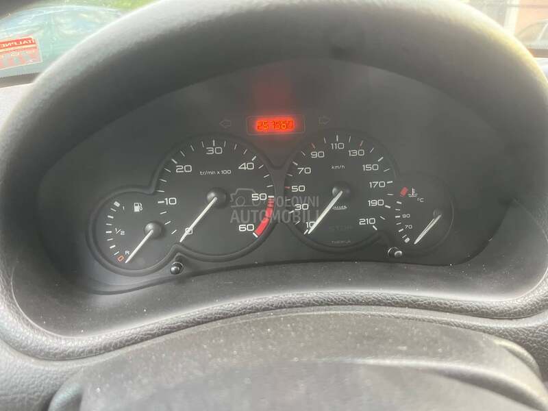 Peugeot 206 