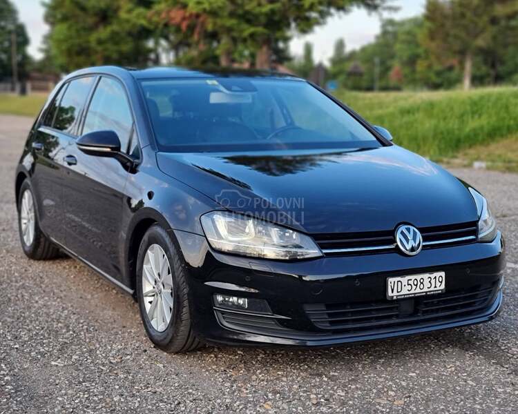 Volkswagen Golf 7 1.4tsi Dsg p.a.n.o.