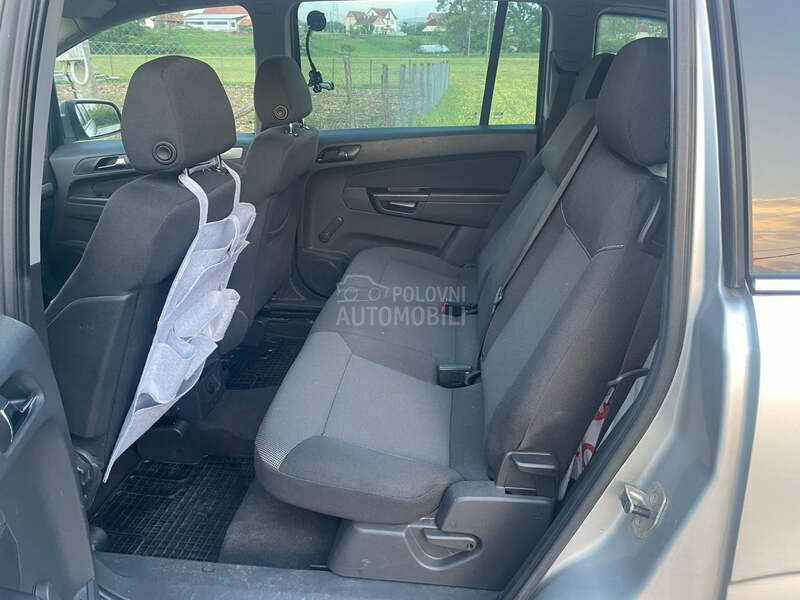 Opel Zafira 