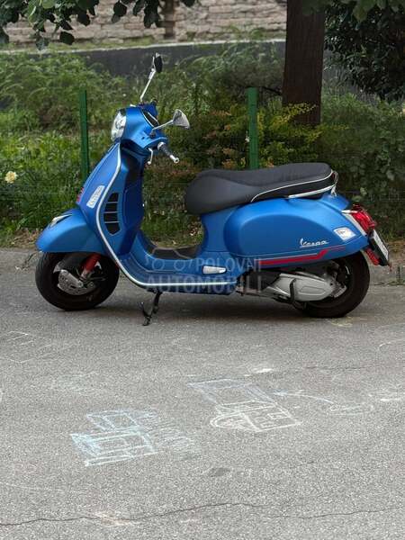 Vespa 300 Gts
