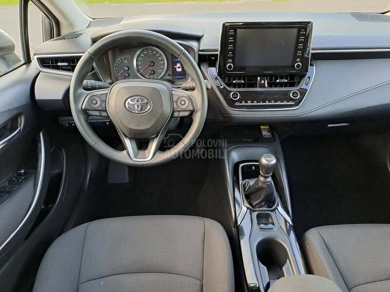 Toyota Corolla 1.5 Luna