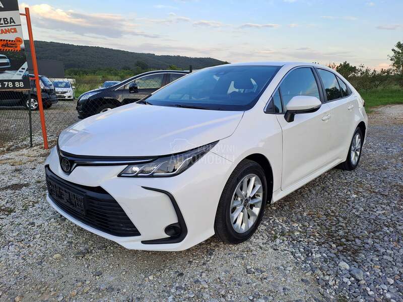Toyota Corolla 1.5 Luna