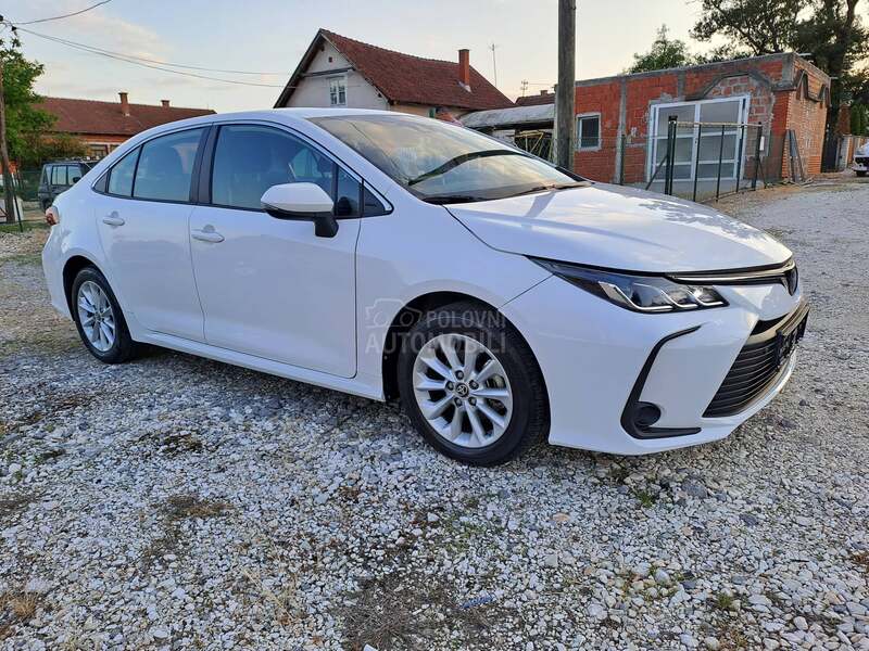 Toyota Corolla 1.5 Luna