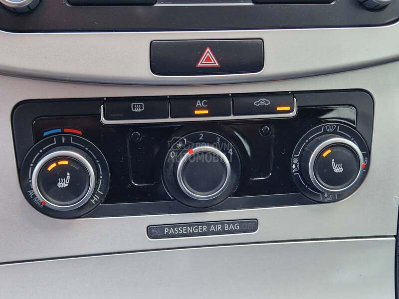 Volkswagen Passat B7 2.0 TDI DSG HIGHLINE