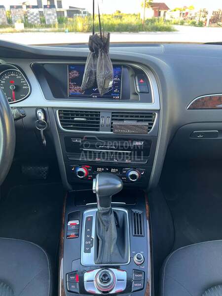 Audi A4 2.0 PANO MULTITRONIC